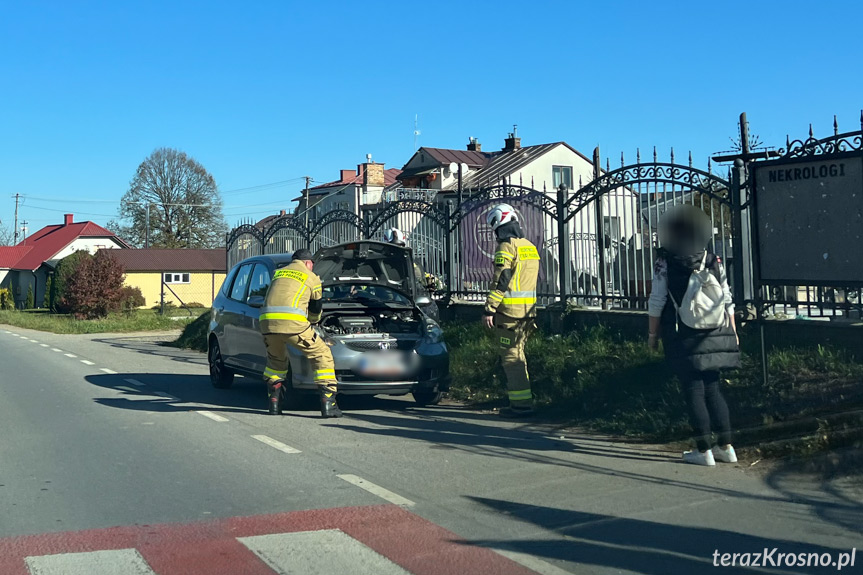 Pożar samochodu w Iwoniczu