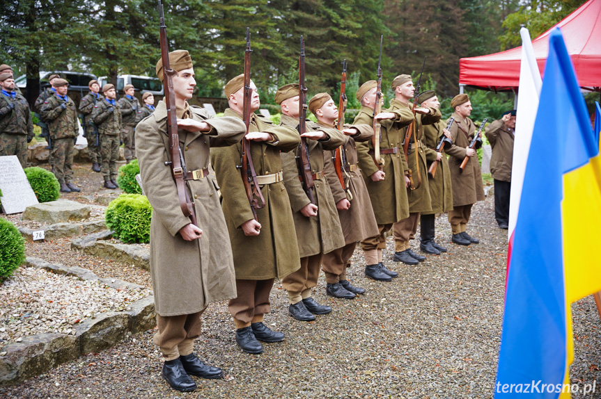 Zołnierze w strojach historycznych