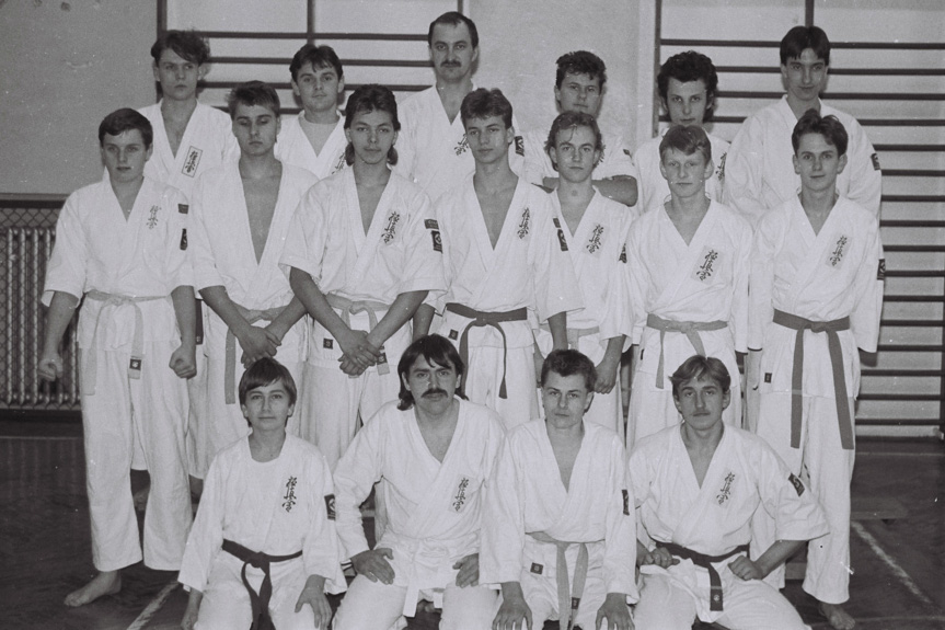 Sekcja karate kyokushin Krosno grupa starsza - 1994 rok