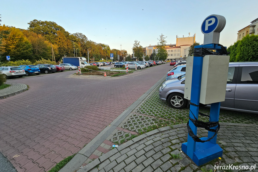 Parking przy ul. Krakowskiej (przy RCKP)