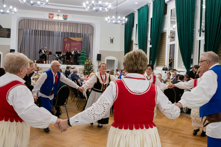 25 lat działalności w Rogach