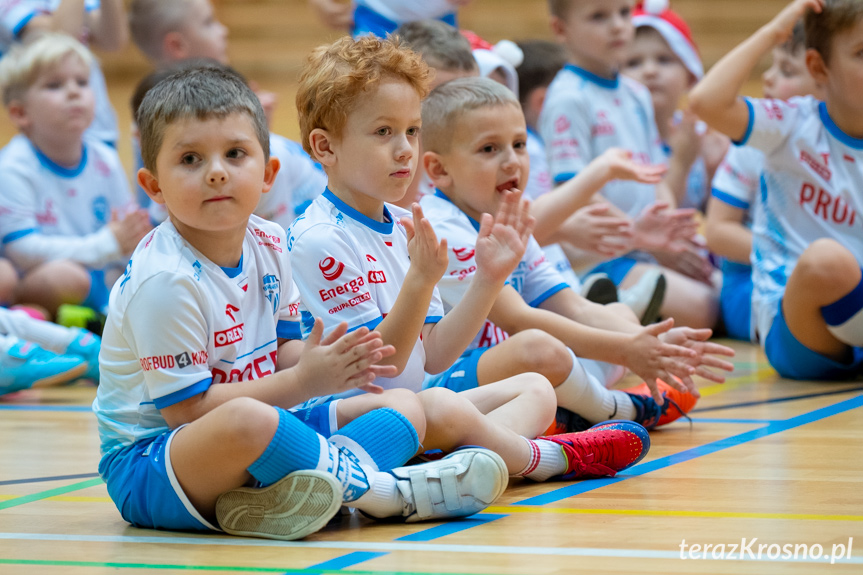 III Mikołajkowe Spotkanie w Głowience "Dzieci z pasją"