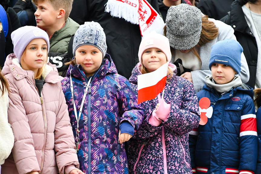 Apel dla Biało-Czerwonej przy LO w Rymanowie i SP w Rymanowie