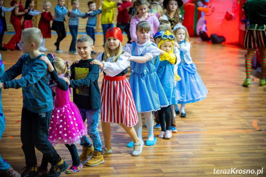 Bal karnawałowy dla dzieci w Świerzowej Polskiej