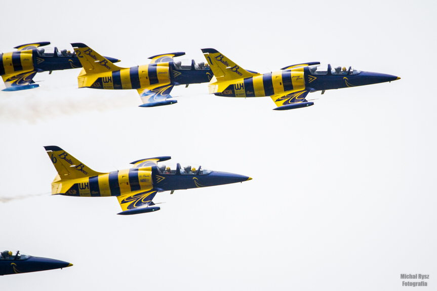 Balony nad Krosnem 2019 - Pokaz Baltic Bees Jet Team