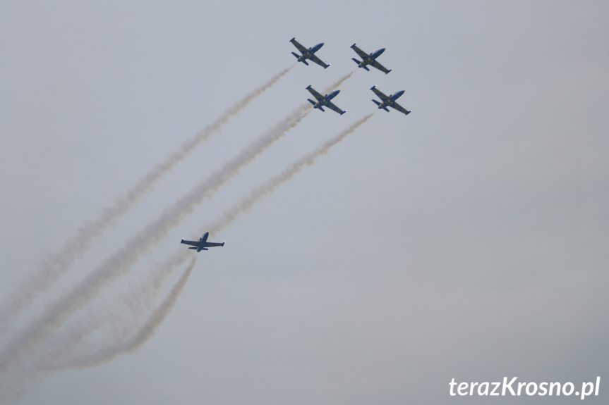 Balony nad Krosnem 2019 - Pokaz Baltic Bees Jet Team