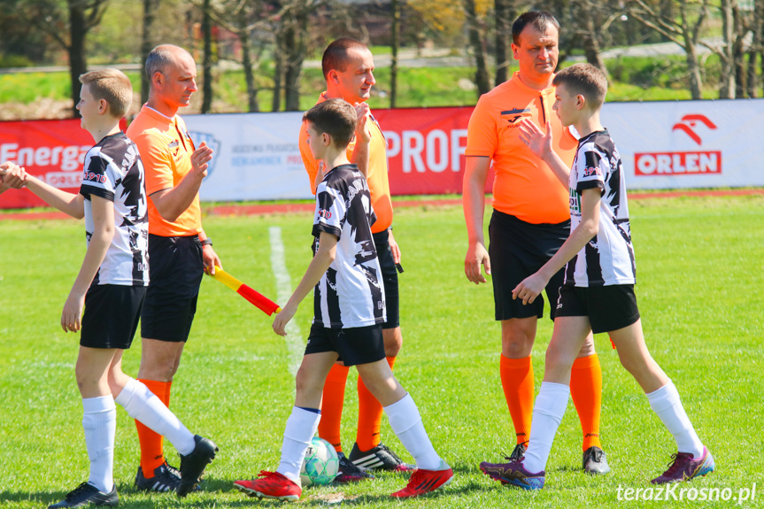 Beniaminek Profbud Krosno - Czarni 1910 Jasło 4-2