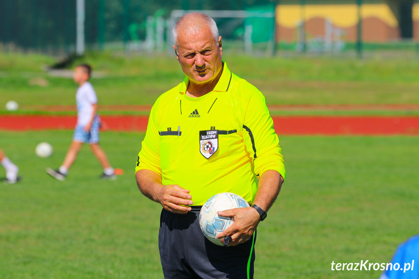 Beniaminek Profbud Krosno - Karpaty MOSiR Krosno 8:0