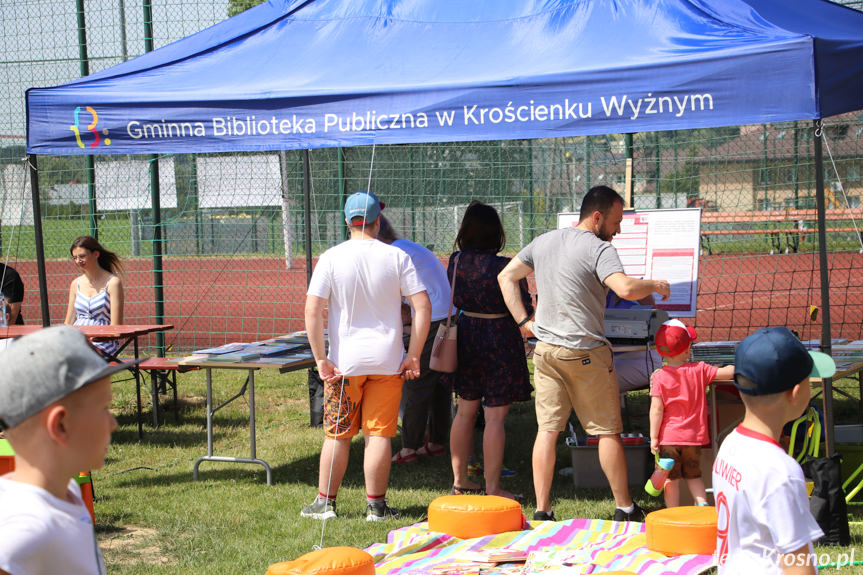 Biegi i piknik z książką w Krościenku Wyżnym