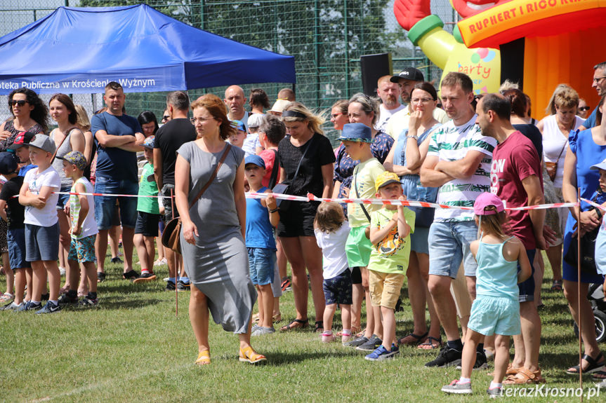 Biegi i piknik z książką w Krościenku Wyżnym