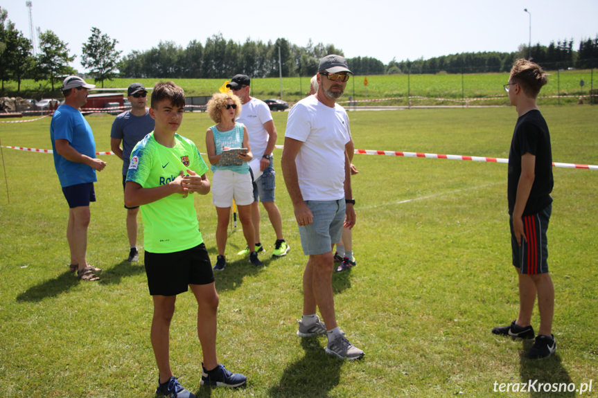 Biegi i piknik z książką w Krościenku Wyżnym