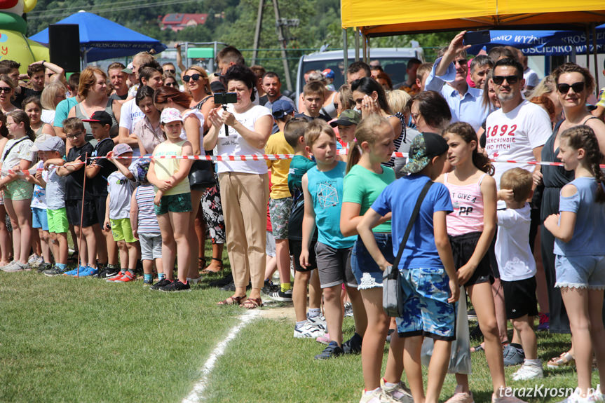 Biegi i piknik z książką w Krościenku Wyżnym