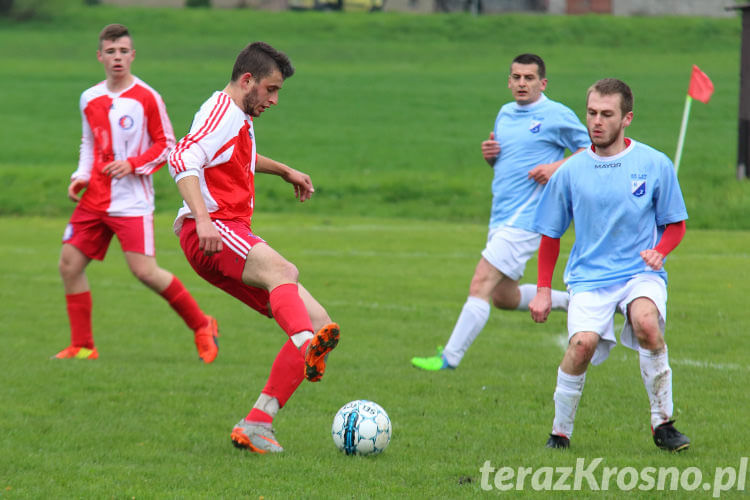 Błękitni Żeglce - LKS Lubatowa 0:0