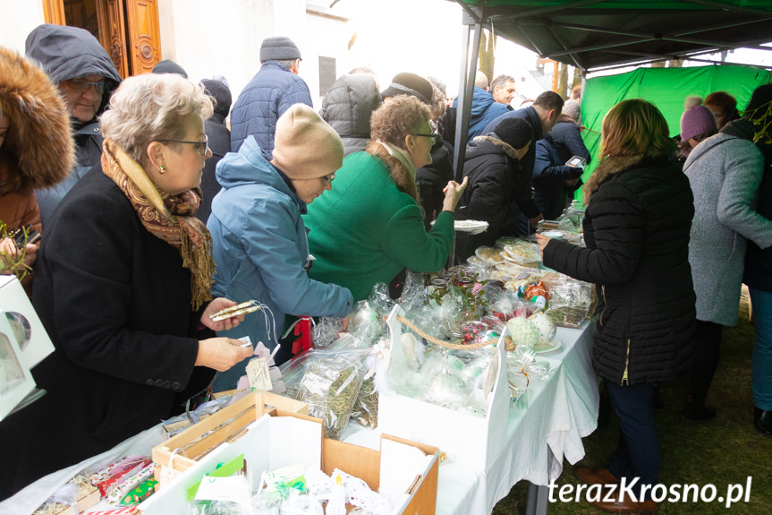 Bożonarodzeniowy Jarmark Charytatywny w Zręcinie