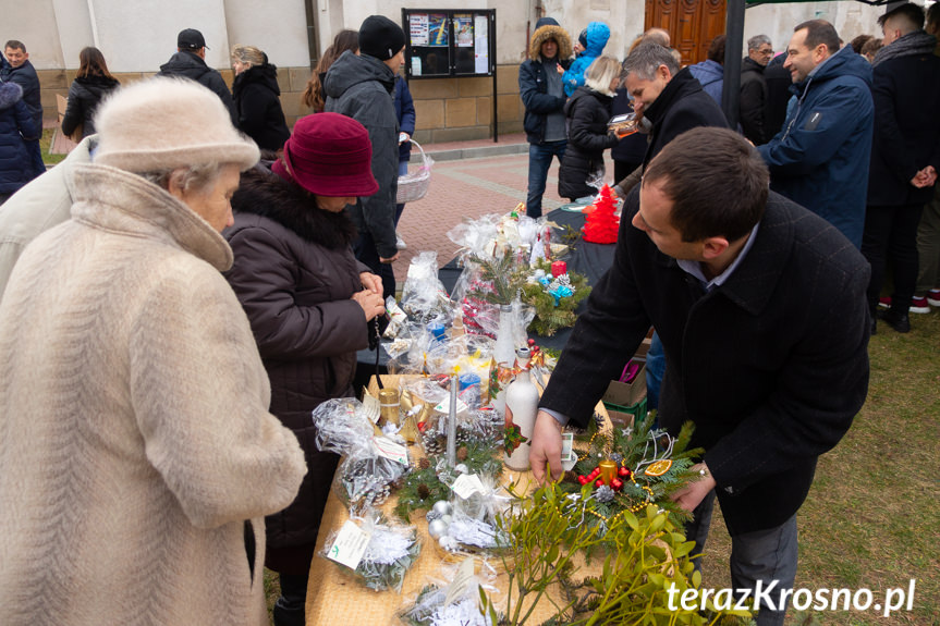 Bożonarodzeniowy Jarmark Charytatywny w Zręcinie