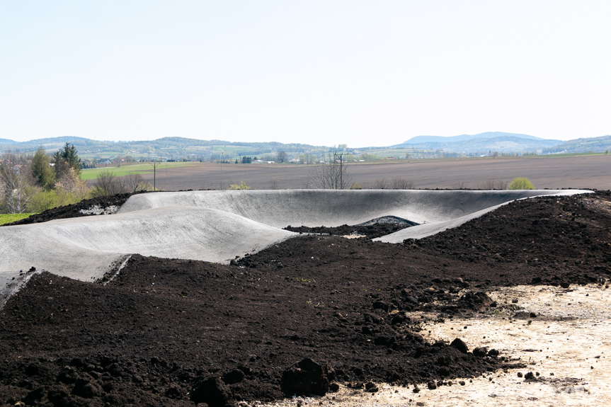 Budowa Pumptracku w Miejscu Piastowym