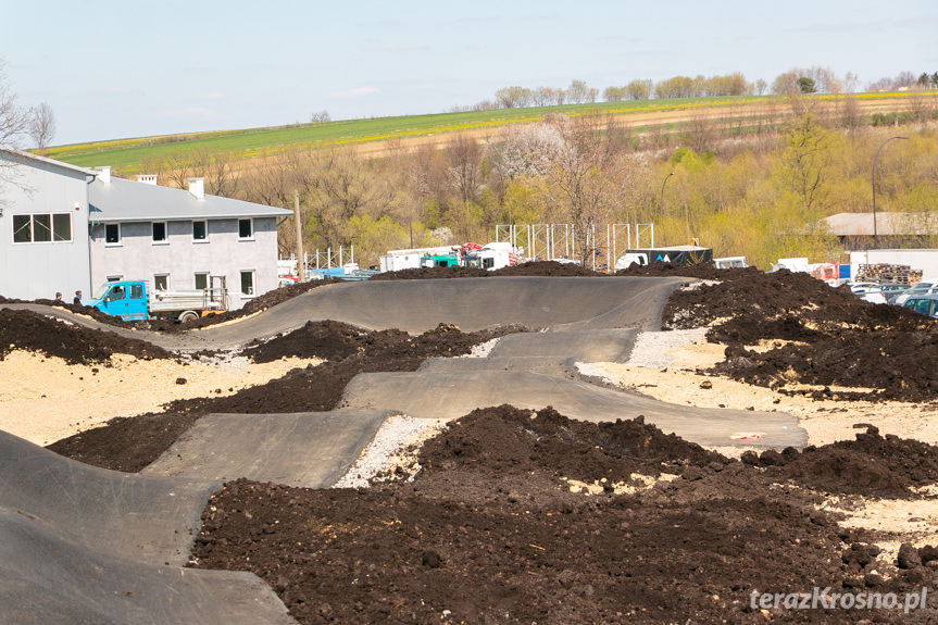 Budowa Pumptracku w Miejscu Piastowym