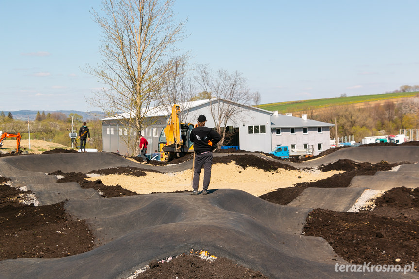 Budowa Pumptracku w Miejscu Piastowym