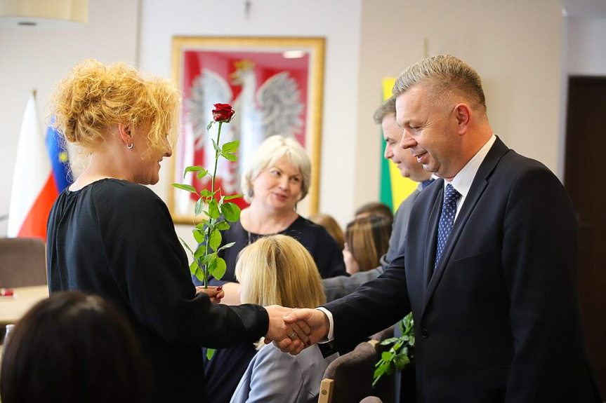 Burmistrz Gminy Jedlicze nagrodził nauczycieli