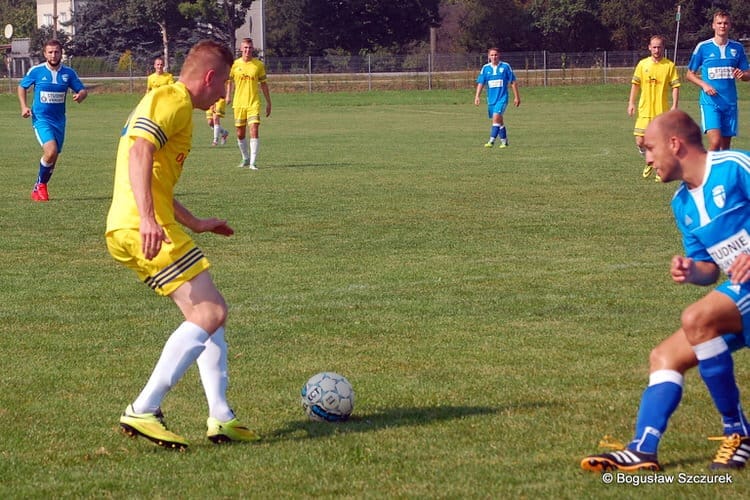 Burza Rogi - LKS Lubatowa 1:2