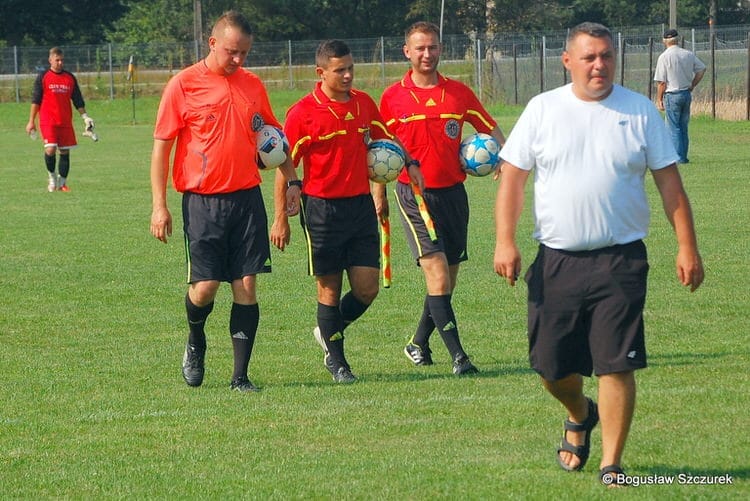 Burza Rogi - LKS Lubatowa 1:2