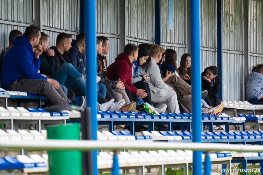 Burza Rogi - Sobniów Jasło 3:1