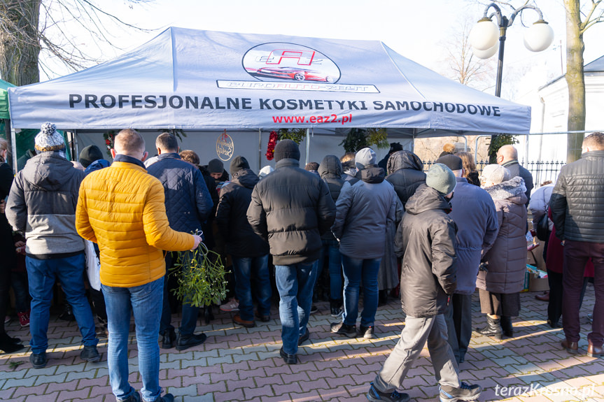 Charytatywny Kiermasz Bożonarodzeniowy w Zręcinie