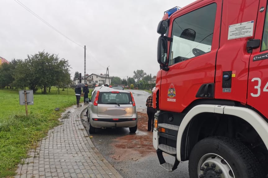 Czołowe zderzenie w Jedliczu