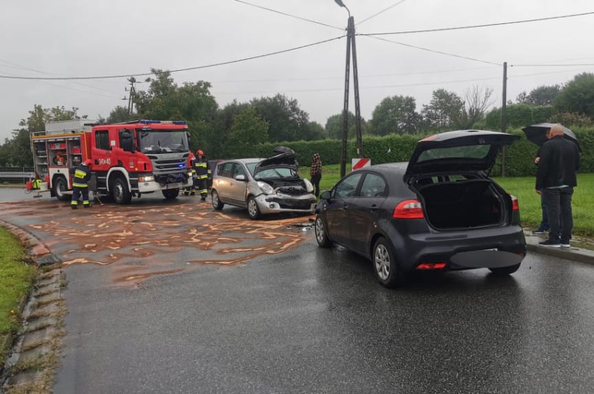 Czołowe zderzenie w Jedliczu