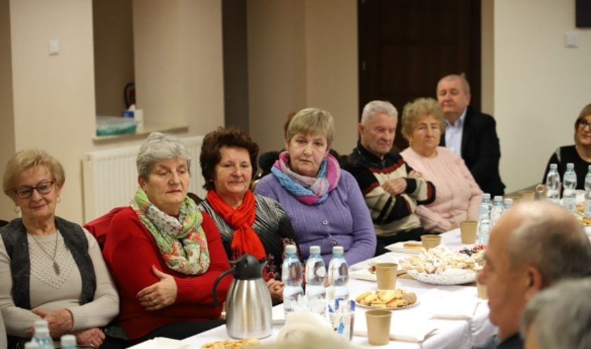 Czwartkowe spotkanie seniorów w Żarnowcu