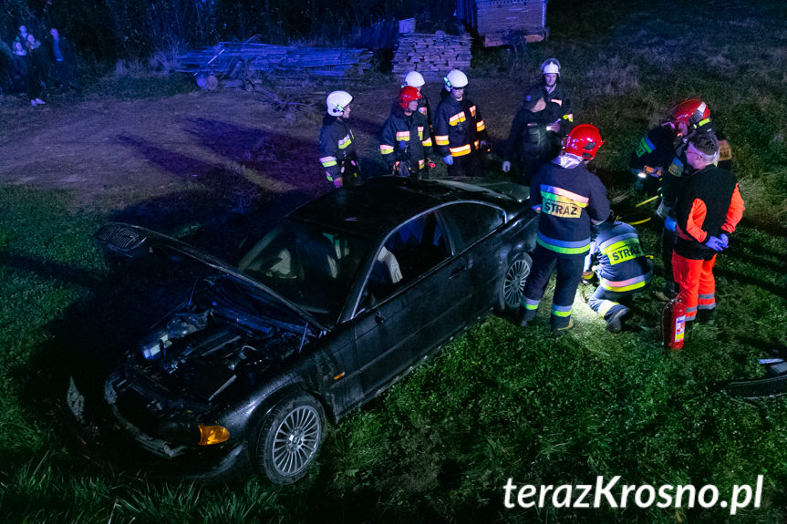 Dachowanie BMW w Woli Komborskiej