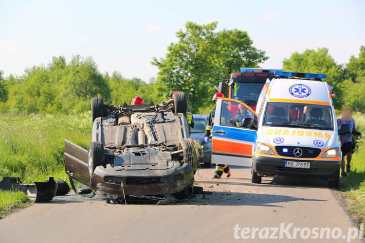 Dachowanie Volvo w Bóbrce