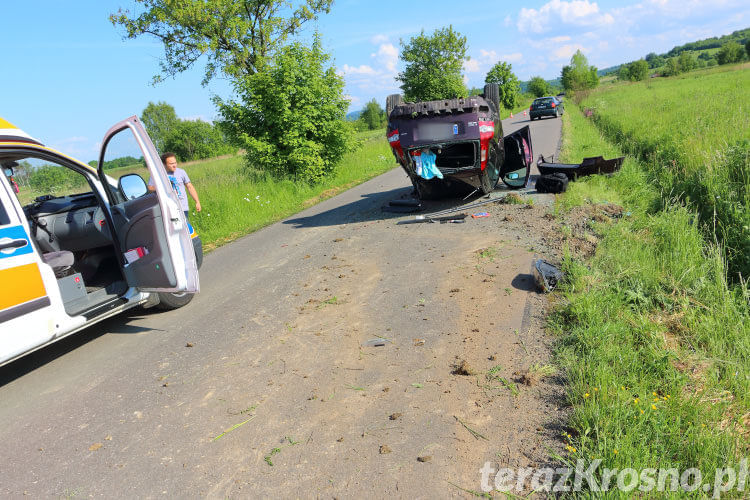 Dachowanie Volvo w Bóbrce