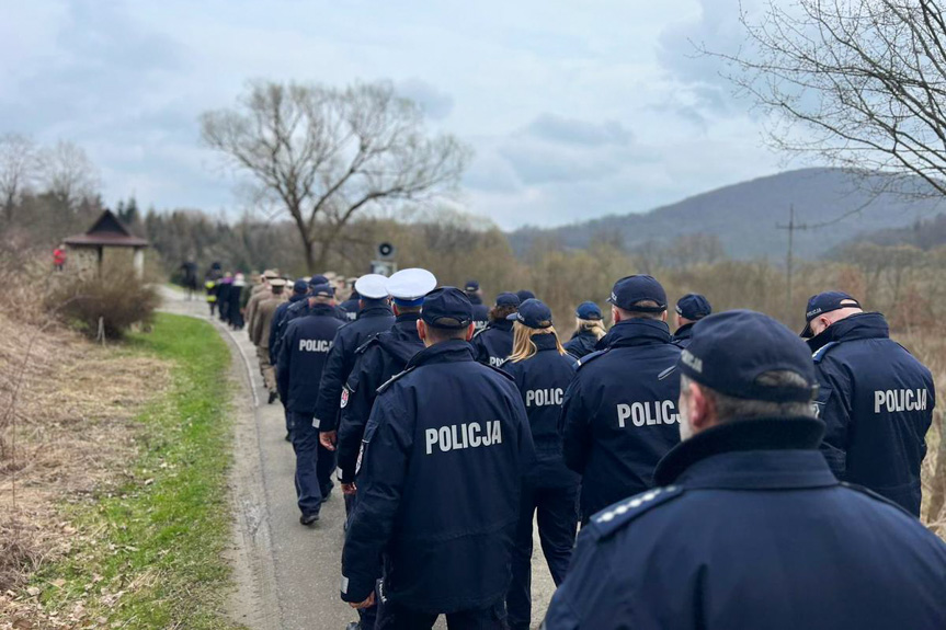 Droga krzyżowa służb mundurowych