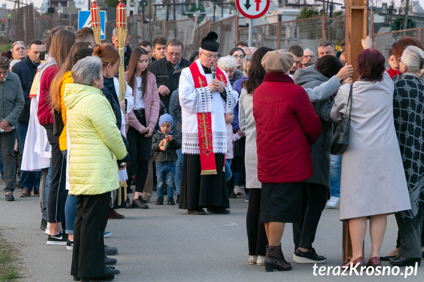 Droga krzyżowa w Zręcinie