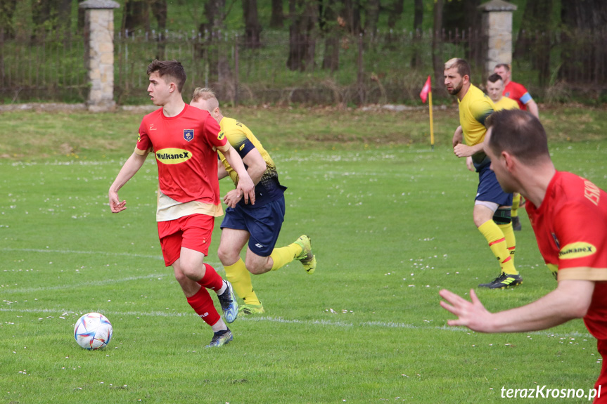 Dwór Kombornia - Iskra Wróblik Szlachecki 2:11