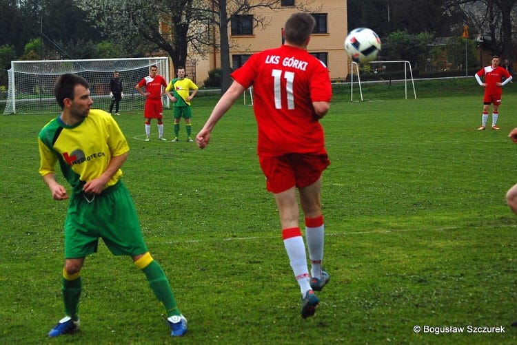 Dwór Kombornia - LKS Górki 2:3