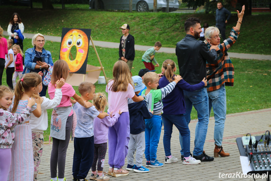 Dzień Pieczonego Ziemniaka w przedszkolu w Krośnie