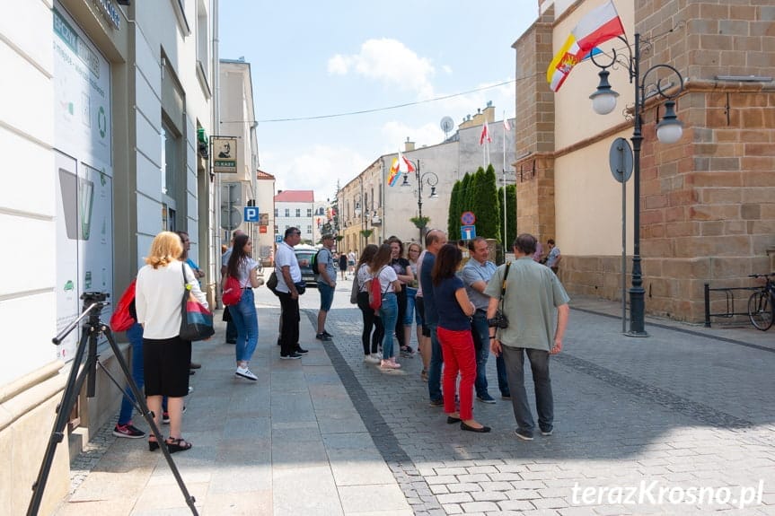 Ewakuacja poszkodowanego z wieży farnej