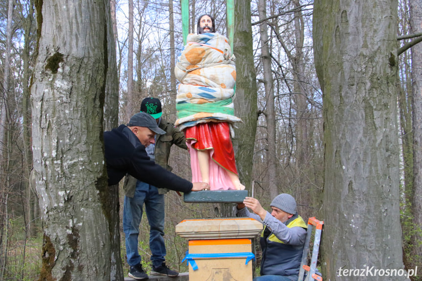 Figura "Chrystusa bez ręki"