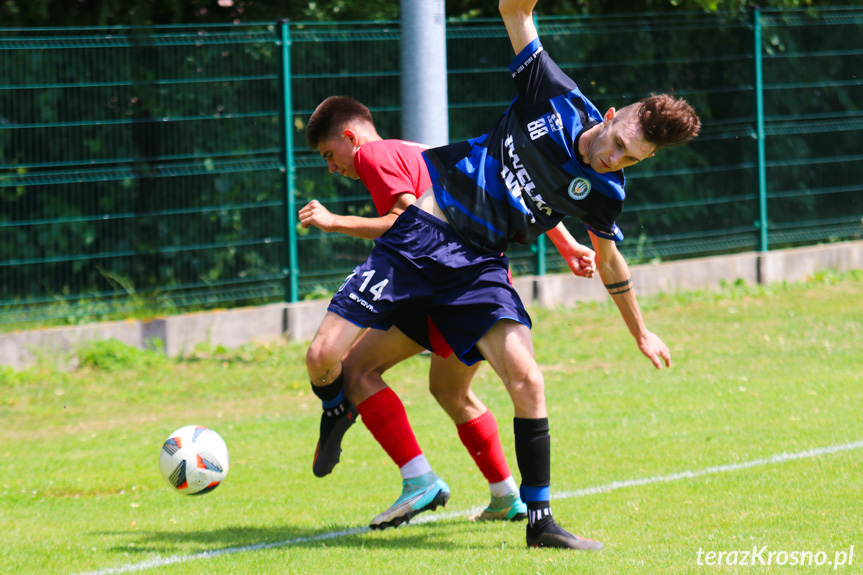 Guzikówka Krosno - Iwełka Iwla 1-0