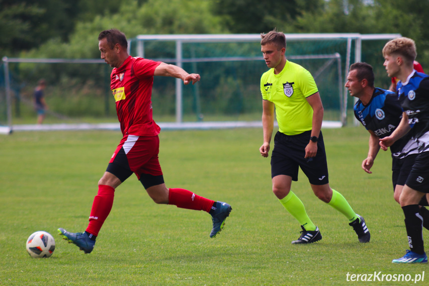 Guzikówka Krosno - Iwełka Iwla 1-0