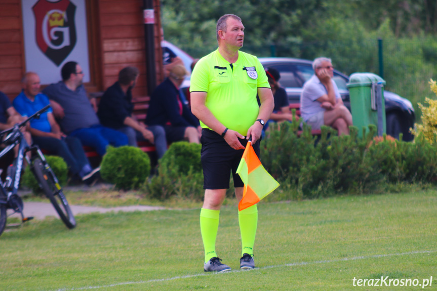 Guzikówka Krosno - Iwełka Iwla 1-0