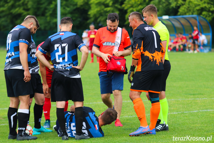 Guzikówka Krosno - Iwełka Iwla 1-0