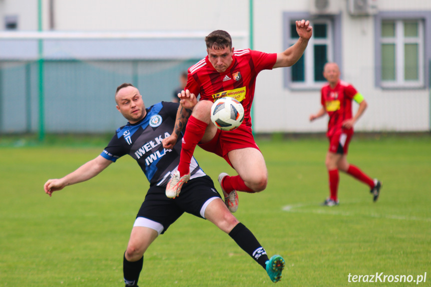 Guzikówka Krosno - Iwełka Iwla 1-0