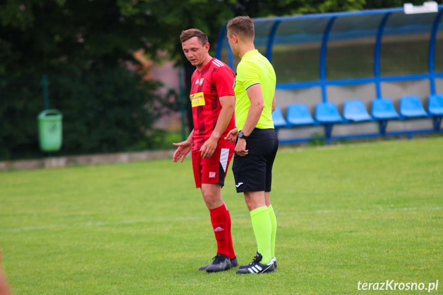 Guzikówka Krosno - Iwełka Iwla 1-0