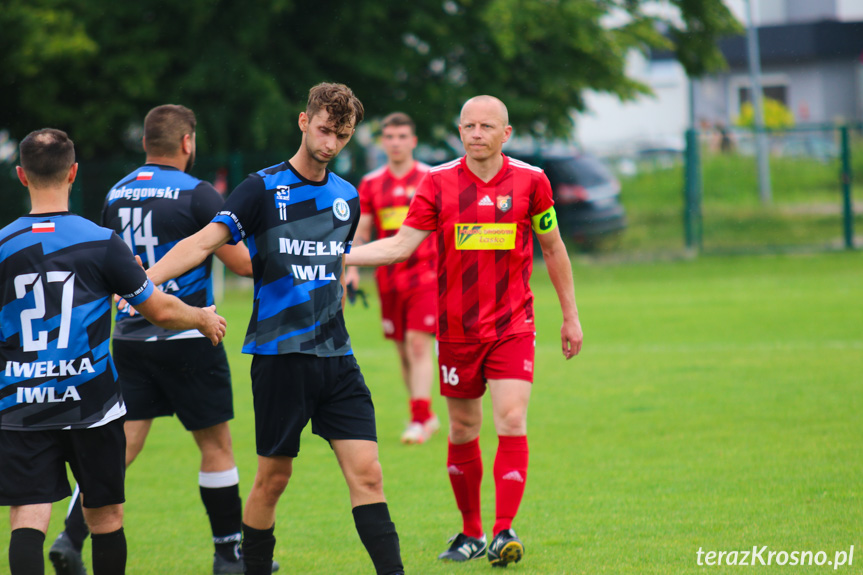 Guzikówka Krosno - Iwełka Iwla 1-0