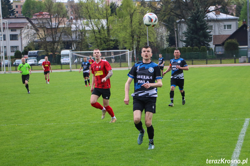 Guzikówka Krosno - Iwełka Iwla 2:0