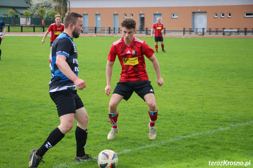 Guzikówka Krosno - Iwełka Iwla 2:0