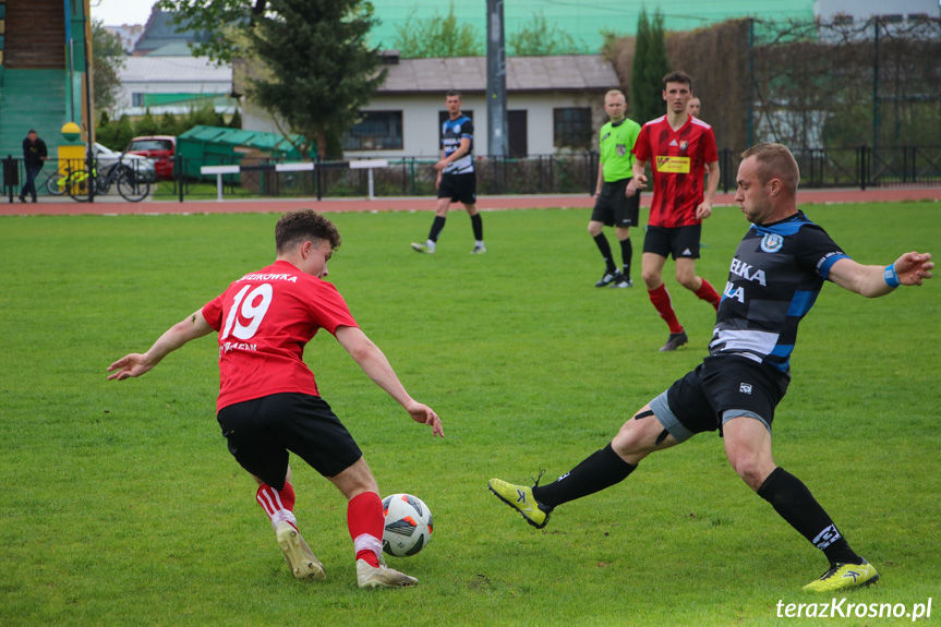 Guzikówka Krosno - Iwełka Iwla 2:0